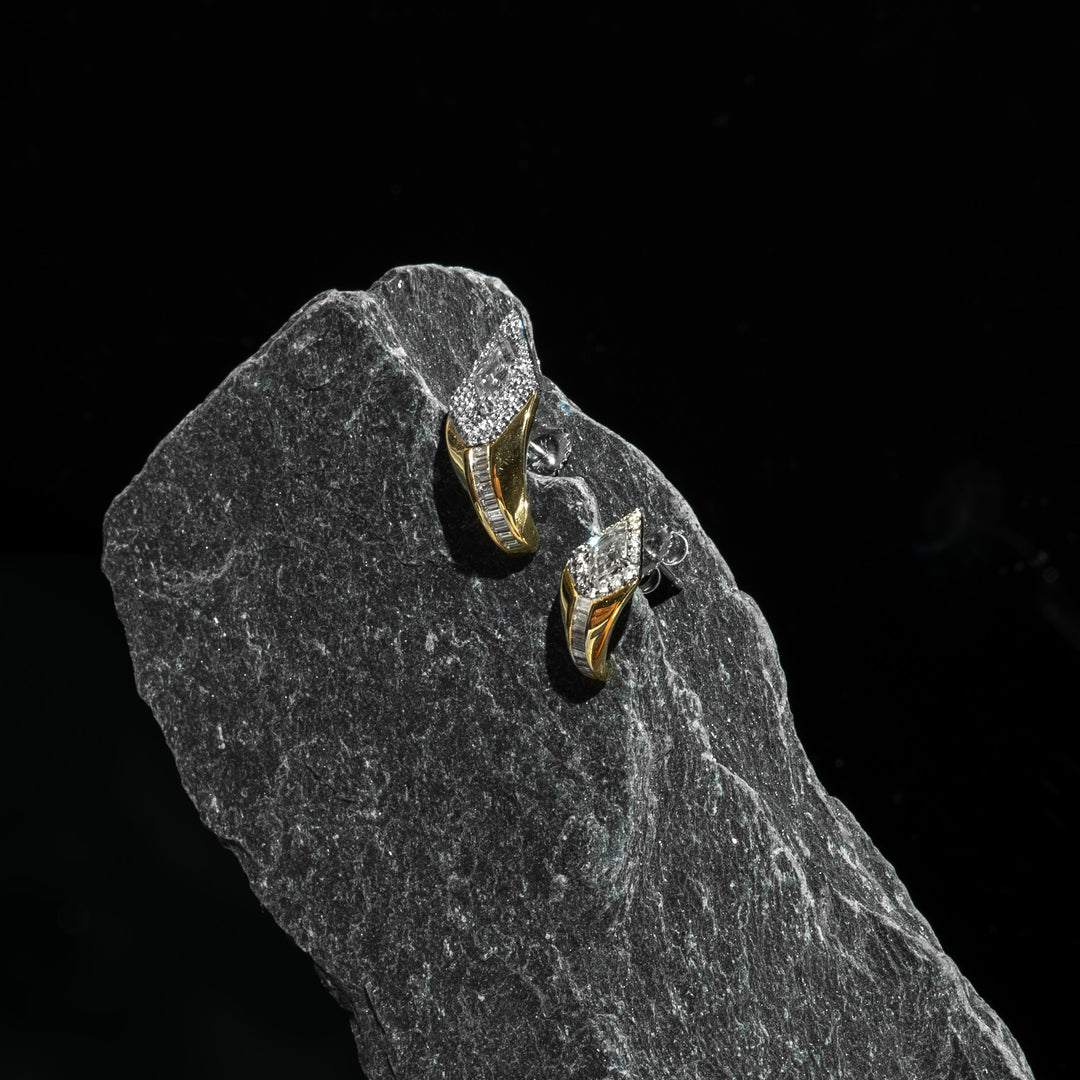 Cobra mini studs pair