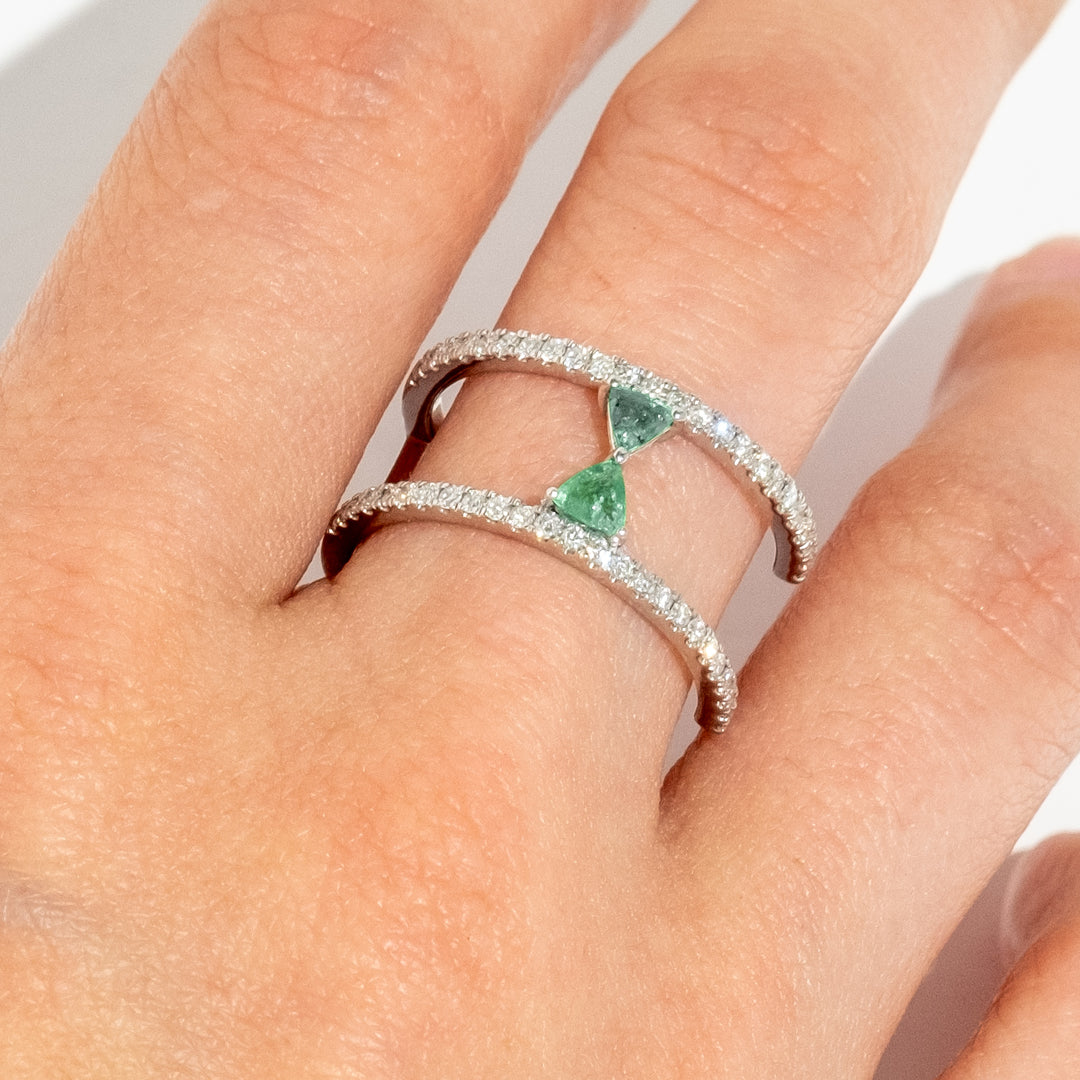 Sahara Hourglass ring
