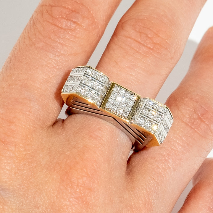 Bowtique Ring